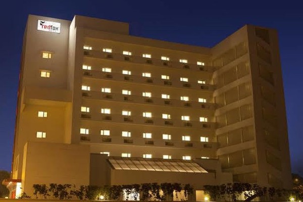 Hotel Red Fox By Lemon Tree Aerocity Delhi Escorts Service