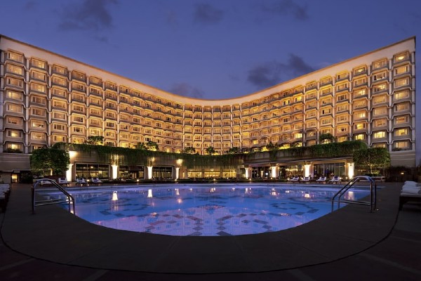 Hotel The Taj Palace Chanakyapuri Delhi Escorts Service