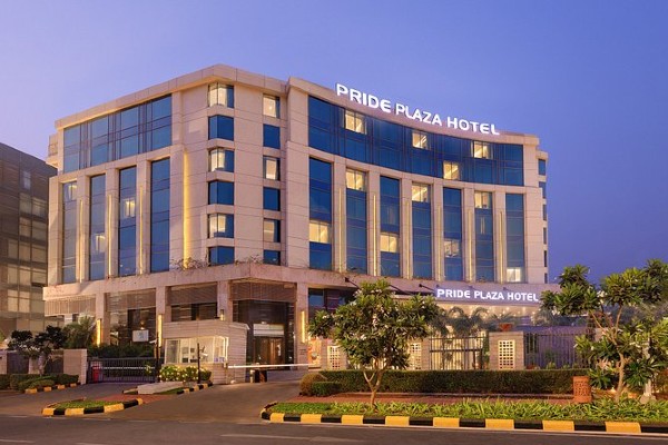 Pride Plaza Hotel Aerocity Delhi Escorts Service